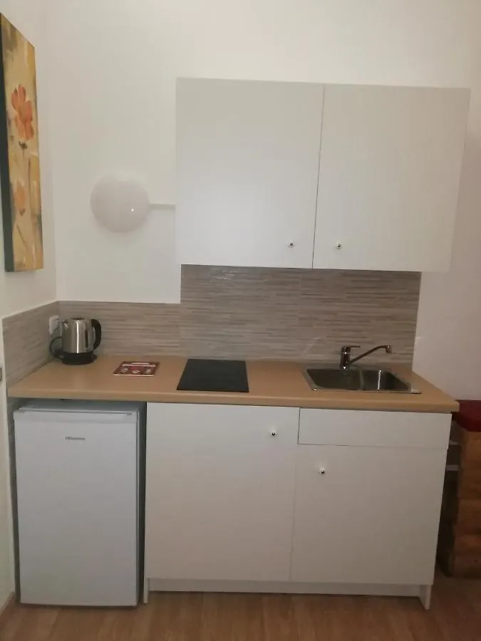 Otto Di Denari Apartment Naples