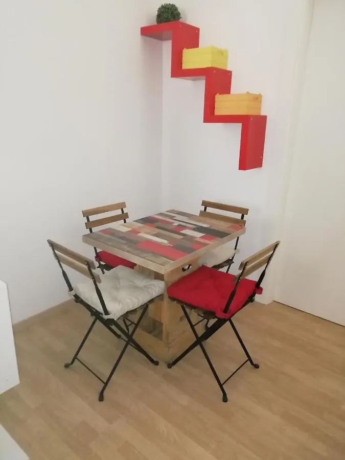 Otto Di Denari Apartment Naples 0*,