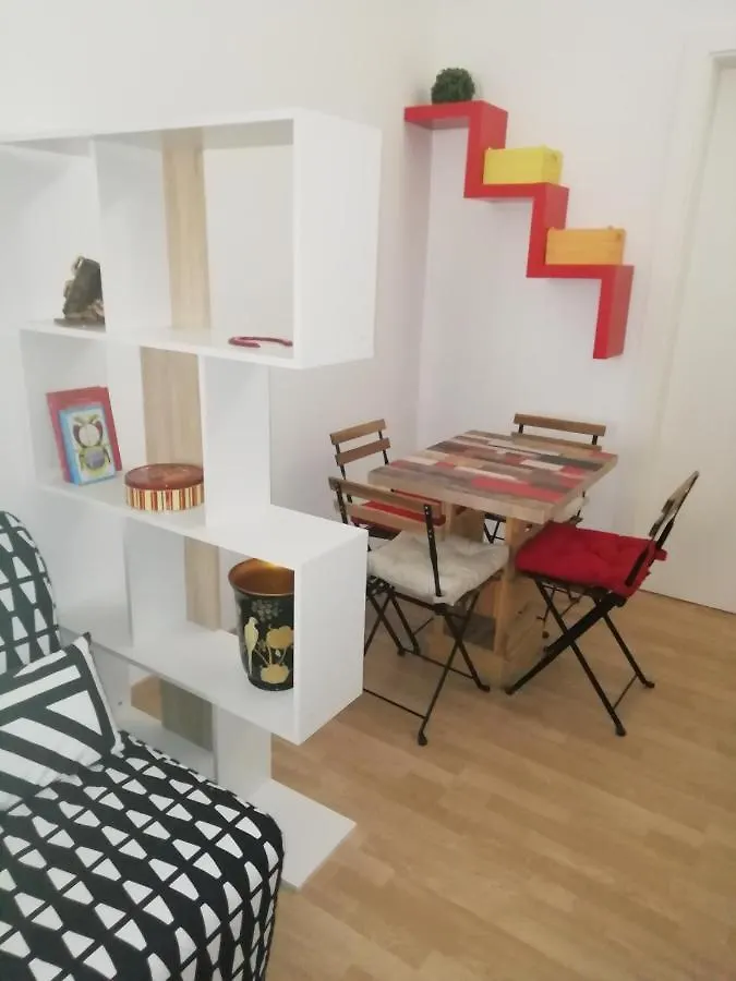 Otto Di Denari Apartment Naples
